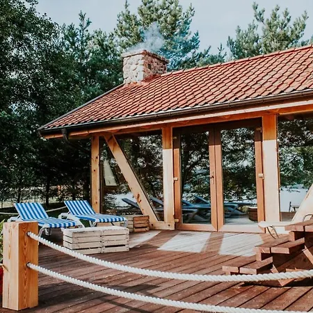 Gustaw-mazury - Całoroczny Dom Nad Jeziorem Kalwa Apartament Pasym