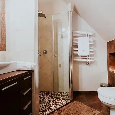 Gustaw-mazury - Całoroczny Dom Nad Jeziorem Kalwa Apartament Pasym